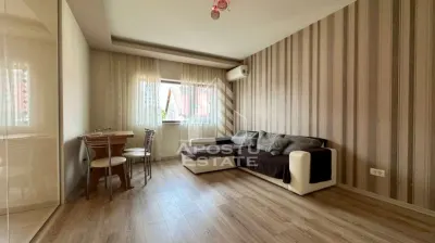 Apartament de vanzare cu 3 camere, etajul intai, Dumbravita - foto 3