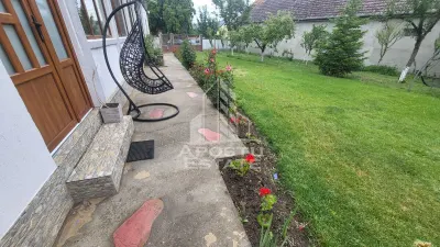 Casa individuala cu 6 camere,2 bai,teren de 1017 mp Pischia Central - foto 21