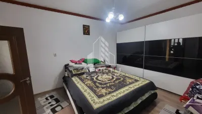 Casa individuala cu 6 camere,2 bai,teren de 1017 mp Pischia Central - foto 9