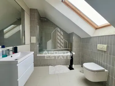 Jumatate de duplex de vanzare cu 6 camere in Mosnita Noua, Timisoara - foto 8