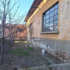 Casa individuala cu teren mare 843 mp,in zona Modern. - foto 4