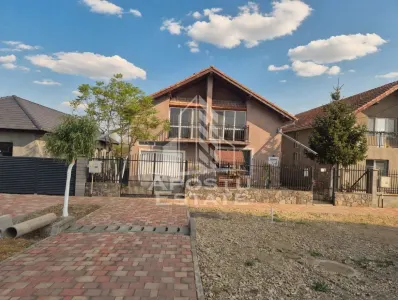 Casa spatioasa, 280 mp utili, Sannicolau Mare - foto 1