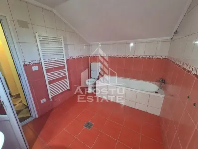 Casa spatioasa, 280 mp utili, Sannicolau Mare - foto 14