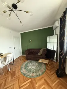 Mobilat si utilat , etaj intermediar in bloc anvelopat - foto 4