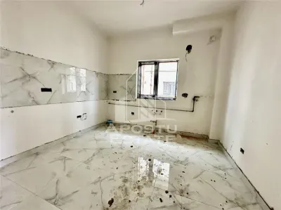 Duplex cu 5 camere situat la intrare in Giroc - foto 12