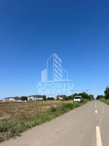 Parcela pe colt la asfalt cu utilitati zona Dumbravita lac - foto 2