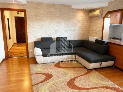 Apartament cu 2 camere de vanzare, Timisoara zona UMT - Timisoara