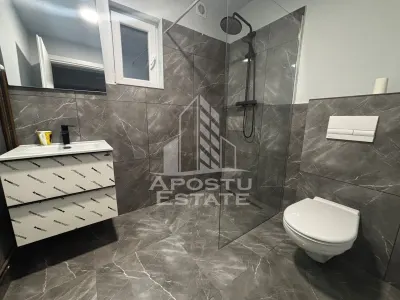 Apartament la casa cu 2 camere, curte proprie, Ghiroda - foto 5