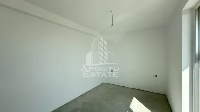 Apartamente de vanzare cu 3 camere si curte, Dumbravita - foto 6