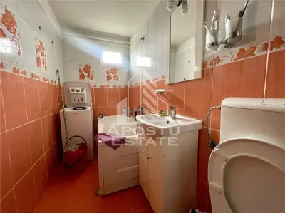Apartament cu 3 camere de vanzare, zona Dambovita,  Timisoara - foto 4