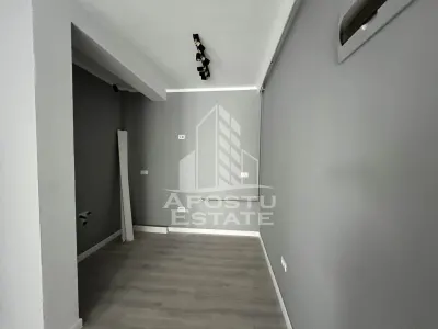 DE VANZARE – APARTAMENT CU 2 CAMERE, PARTER – ZONA TORONTALULUI SPITAL - foto 2