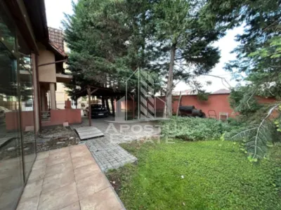 Vila cu teren 920 mp, pentru familie sau investitie in Timisoara - foto 2