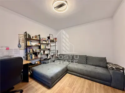 Apartament o camera si curte de vanzare zona Lunei - Complex Timisoara - foto 1