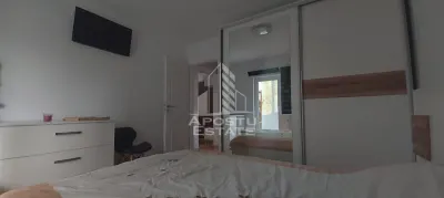 Apartament cu 3 camere  decomandat in zona Maranata - foto 14