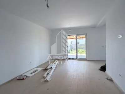 Casa tip duplex de vanzare Sacalaz - Sacalaz