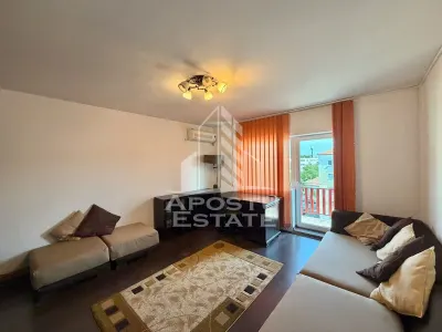 Apartament cu 3 camere de vanzare, decomandat, Girocului, Timisoara - Timisoara