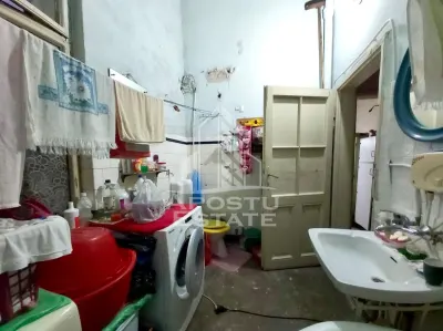 Apartament 3 camere cu vedere si balcon spre Piata Catedralei - foto 10