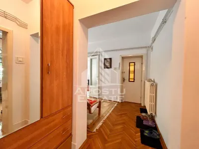 Apartament cu terasa si garaj in zona Medicinei. - foto 11