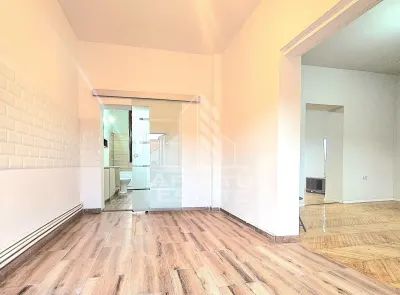 Apartament cu 2 camere, 90 mp construiti, Zona Centrala - foto 2