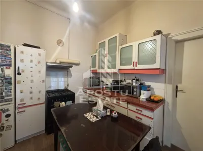 Casa individuala de vanzare in zona Spitalului Judetean,Timisoara - foto 4