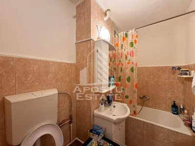 Apartament cu 2 camere, decomandat, Et. 3, Pizzeria Hot, Hunedoara - foto 10