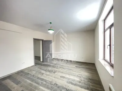 Casa la curte comuna - zona UTA - foto 2