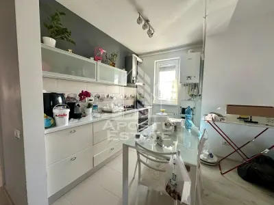 Apartament cu 2 camere de vanzare, complet mobilat si utilat, Giroc - foto 5