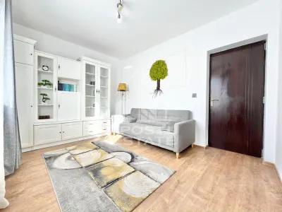 Casa individuala cu 5 camere si 3 bai mobilata in Giroc la asfalt - Giroc