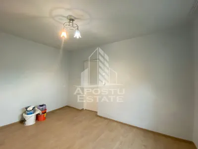 Casa cu 4 camere, curte proprie, Ghiroda - foto 16