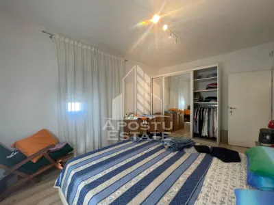 Vila cu terasa si piscina in Zadareni - foto 23