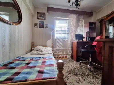 Apartament cu 4 camere, 120mp construiti, Aurel Vlaicu - foto 6
