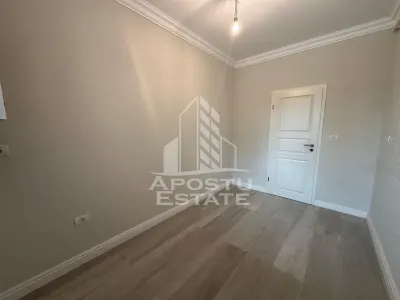 Apartament cu 2 camere si curte bucatarie separata in Giroc la asfalt - foto 4