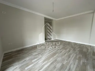 Apartament cu 2 camere si curte bucatarie separata in Giroc la asfalt - foto 9