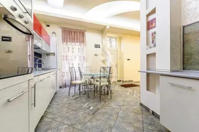 Apartament cu 2 camere, 80 mp utili, zona Ultracentrala - foto 4