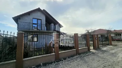 Casa individuala de vanzare, 4 camere, Sanmihaiu Roman, comision 0 - Sanmihaiu Roman