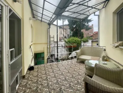 Casa cu 2 apartamente – zona Piata Catedralei - foto 2