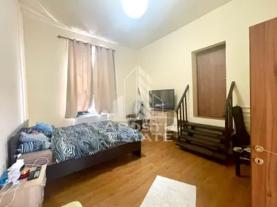 Casa cu 2 apartamente – zona Piata Catedralei - foto 11