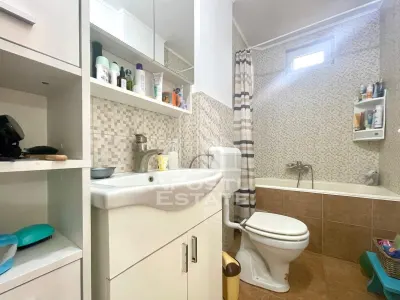 Casa cu 2 apartamente – zona Piata Catedralei - foto 15