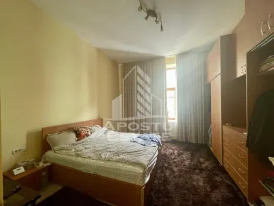 Casa cu 2 apartamente – zona Piata Catedralei - foto 25