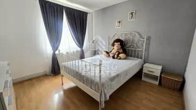 Apartament de vanzare cu 3 camere, decomandat,centrala proprie,Lipovei - foto 5