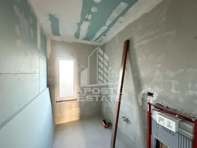 Apartamente de vanzare cu 4 camere si curte,  Torontalului Timisoara - foto 14