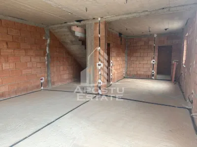 Duplex in Bazosul Nou,bine pozitionat. - Bazosu Nou