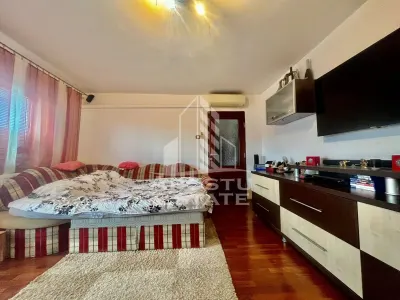 Apartament 2 camere, zona Confectii - Arad