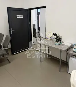 Spatiu comercial situat in Piata Garii - foto 11