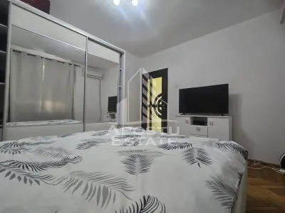 Apartament 3 camere decomandat, etaj 4/4 negociabil - foto 15