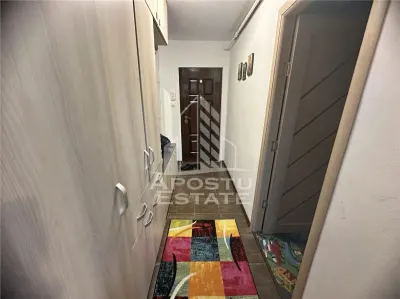 Apartament cu 3 camere, zona Buziasului, 55 mp, Centrala proprie - foto 4
