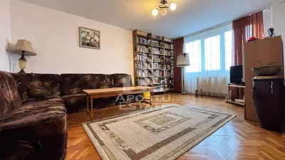 Apartament cu 3 camere de vanzare, boxa, zona Take Ionescu, Timisoara - foto 1