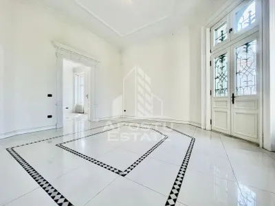 Spatiu de inchiriat, zona ULTRACENTRALA - foto 2