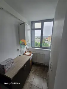 Podu Ros, 2 camere decomandate, 60 mp, etaj intermediar, bloc fara risc - foto 9