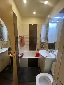 RECO Garsoniera renovata complet, etaj intermediar - foto 7